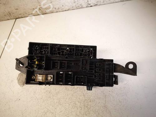 Used Fuse box Fuse box 37677325 37677325