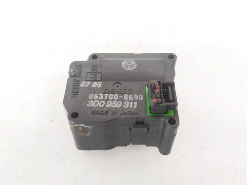 Used Electronic module Electronic module VW PHAETON (3D1, 3D2, 3D3, 3D4, 3D6, 3D7, 3D8, 3D9) 3.0 V6 TDI 4motion (224 hp) 32942540 32942540