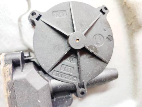 Right front window motor NISSAN PRIMERA Hatchback (P12) 2.2 Di | BP35042636E20 - Image 3