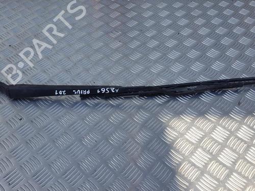Used Front windshield wiper arm Front windshield wiper arm TOYOTA PRIUS Saloon (_W1_) 1.5 Hybrid (NHW10) (58 hp) 33493197 33493197