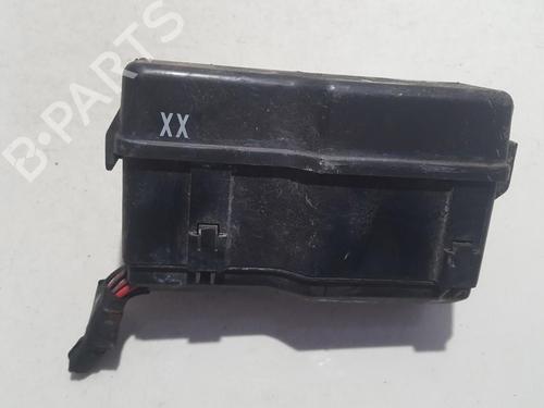 Used Fuse box Fuse box TOYOTA AVENSIS (_T25_) 2.0 VVT-i (AZT250_, AZT250R) (147 hp) 33509655 33509655