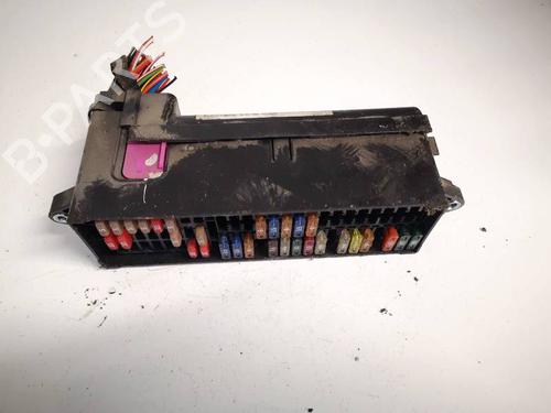 Used Fuse box Fuse box VW TOURAN (1T1, 1T2) 1.9 TDI (105 hp) 32554266 32554266