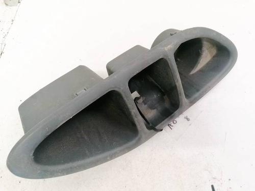 Used Glove box Glove box TOYOTA PREVIA II (_R3_) 2.0 D-4D (CLR30_, CLR30R) (116 hp) 35371223 35371223