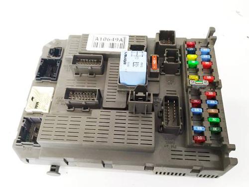 Used Fuse box Fuse box FIAT ULYSSE (179_) 2.0 D Multijet (136 hp) 32554615 32554615
