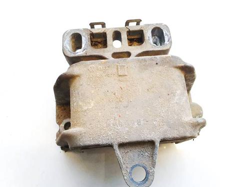 Used Engine mount Engine mount VW GOLF IV (1J1) 1.6 (100 hp) 32926886 32926886