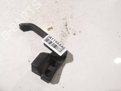Used Front right interior door handle Front right interior door handle MERCEDES-BENZ SPRINTER 2-t Van (B901, B902) 208 CDI (901.661, 901.662, 902.661, 902.662) (82 hp) 40113736 40113736