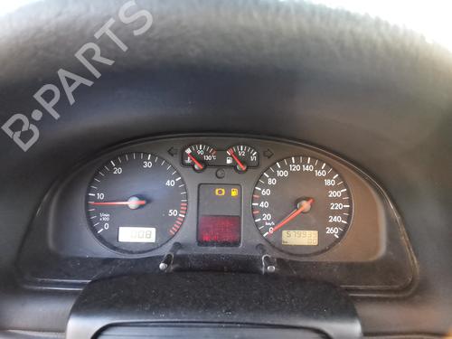 Fuse box VW PASSAT B5 Variant (3B5) 1.9 TDI | BP32556296E1 