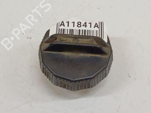 Used Fuel cap Fuel cap 39483454 39483454