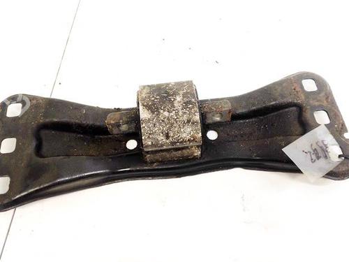 Used Engine mount Engine mount MERCEDES-BENZ C-CLASS (W203) C 200 CDI (203.004) (102 hp) 32939276 32939276