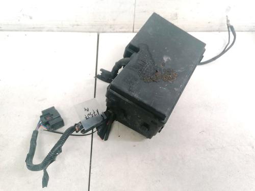 fuse-box-volvo-v50-545-2003-2004-2005-2006-2007-2008-2009-2010-2011-2012-32890150 main image