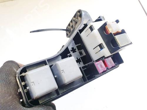 Fuse box TOYOTA COROLLA (_E12_) 2.0 D-4D (CDE120R, CDE120L_) | BP32939313E1 - Image 3