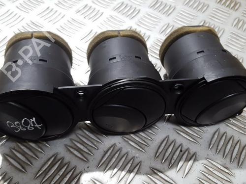 air-vent-mazda-6-hatchback-gg-2002-2003-2004-2005-2006-2007-2008-33500521 main image