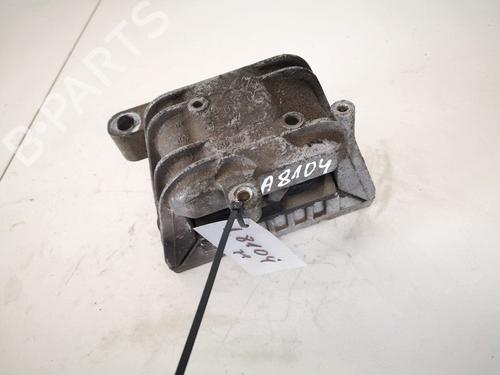 Used Engine mount Engine mount VW PASSAT B6 (3C2) 2.0 TDI (140 hp) 32908402 32908402