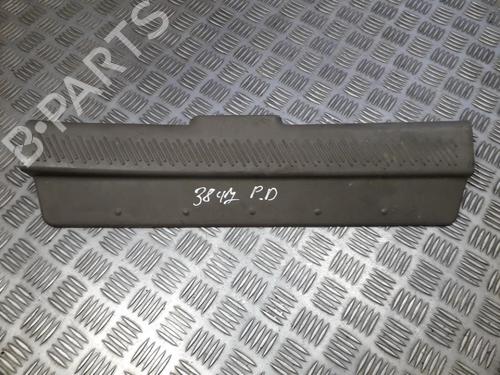 Used Step Step HYUNDAI SANTA FÉ I (SM) 2.0 (135 hp) 35705327 35705327