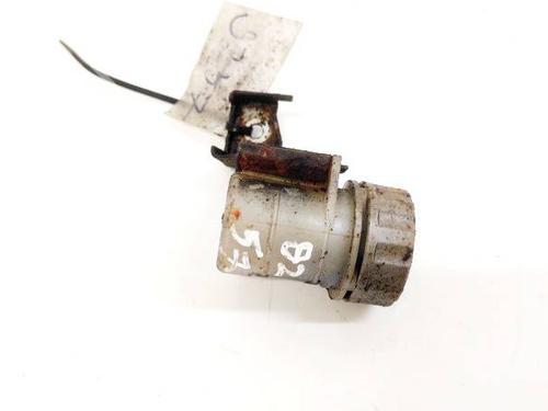 Used Brake fluid reservoir Brake fluid reservoir 35215127 35215127