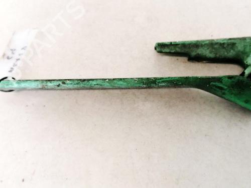 hingedoor-check-strap-audi-a4-b5-8d2-1994-1995-1996-1997-1998-1999-2000-2001-35622107 main image