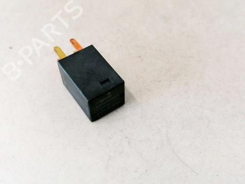 Electronic sensor MITSUBISHI LANCER VII (CS_A, CT_A) 1.6 (CS3A) | BP33069860M84 - Image 3