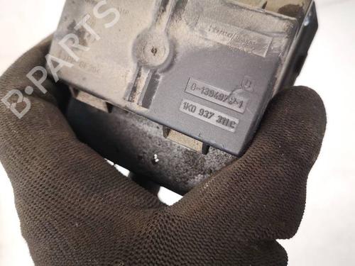 Fuse box VW PASSAT B6 (3C2) 2.0 TDI | BP36368462E1 - Image 3