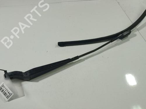 front-windshield-wiper-arm-skoda-fabia-ii-542-2006-2007-2008-2009-2010-2011-2012-2013-2014-33189323 main image