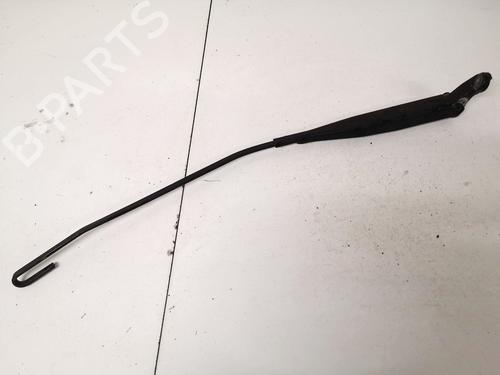 Used Front windshield wiper arm Front windshield wiper arm MERCEDES-BENZ A-CLASS (W168) A 140 (168.031, 168.131) (82 hp) 32894904 32894904
