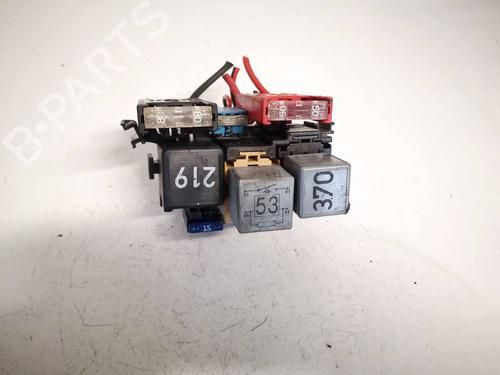 Used Fuse box AUDI A4 B5 (8D2) 1.9 TDI (90 hp) 32554277