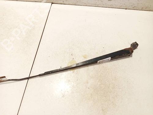 Used Front windshield wiper arm Front windshield wiper arm 32567441 32567441