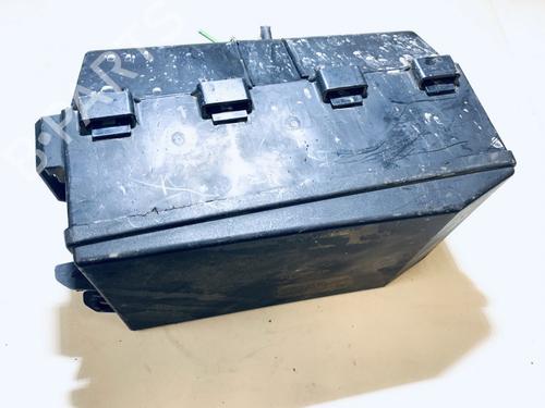 fuse-box-ford-focus-i-daw-dbw-1998-1999-2000-2001-2002-2003-2004-2005-2006-2007-2008-2009-33077956 main image