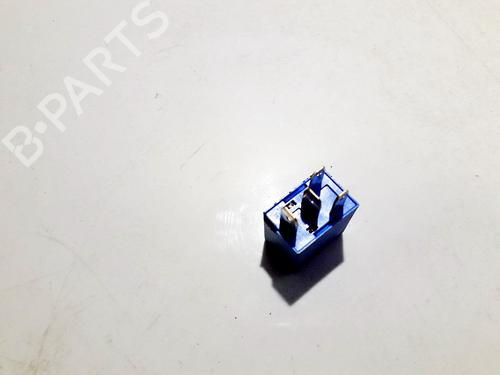 Electronic sensor HYUNDAI TRAJET (FO) 2.0 CRDi | BP33523818M84 - Image 2