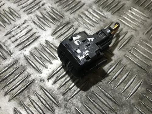Used Switch Switch VW PASSAT B5.5 (3B3) 1.9 TDI (101 hp) 35692484 35692484