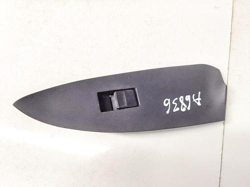 switch-toyota-rav-4-iii-_a3_-2005-2006-2007-2008-2009-2010-2011-2012-2013-2014-33086236 main image