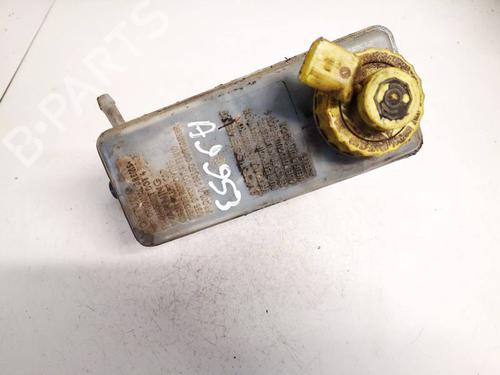 Used Brake fluid reservoir Brake fluid reservoir 35136684 35136684