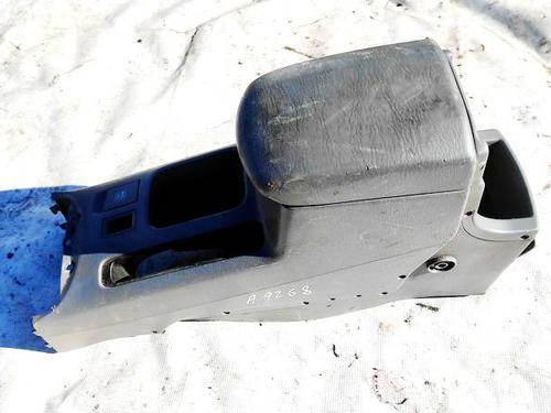 Used Armrest / Center console Armrest / Center console 35267141 35267141