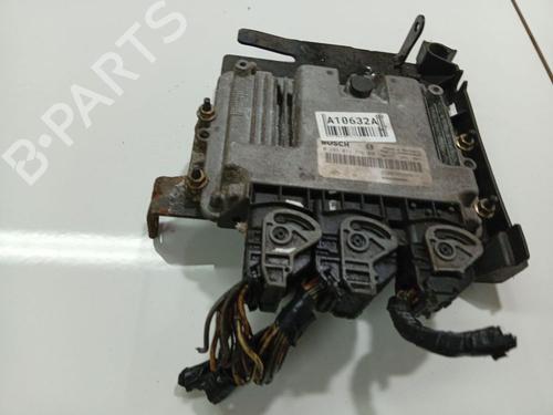 Used Engine control unit (ECU) Engine control unit (ECU) RENAULT SCÉNIC II (JM0/1_) 1.9 dCi (JM0G, JM12, JM1G, JM2C) (120 hp) 32549710 32549710