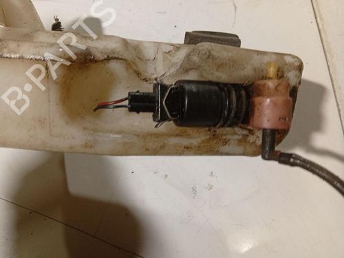 washer-pump-skoda-roomster-5j7-2006-2007-2008-2009-2010-2011-2012-2013-2014-2015-34870800 main image