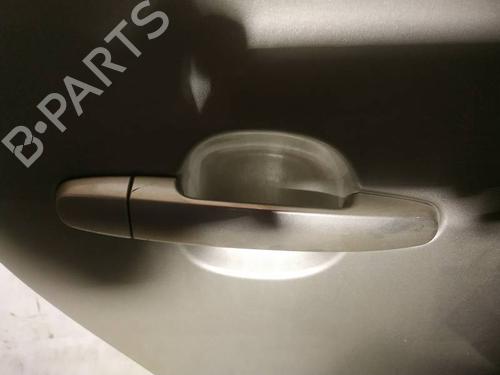 front-right-exterior-door-handle-toyota-corolla-verso-_e12_-2001-2002-2003-2004-2005-2006-2007-35173932 main image