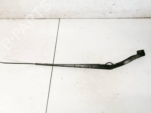 Used Front windshield wiper arm Front windshield wiper arm 32582956 32582956