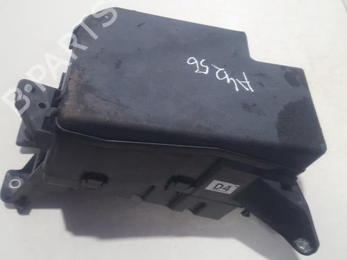 Used Fuse box Fuse box TOYOTA RAV 4 III (_A3_) 2.2 D 4WD (ALA30_, ALA30R) (177 hp) 33512152 33512152