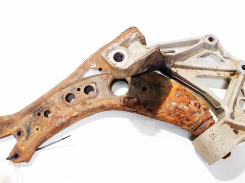 Used Left rear steering knuckle Left rear steering knuckle 34897737 34897737