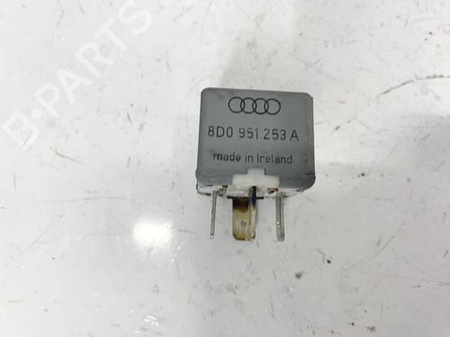 Electronic sensor AUDI A6 C5 (4B2, 4B4) 2.5 TDI | BP32582545M84 - Image 3