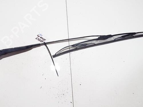 Used Front windshield wiper arm Front windshield wiper arm AUDI A4 B5 (8D2) 1.8 (125 hp) 33529390 33529390