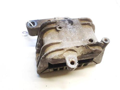 Used Engine mount Engine mount SKODA OCTAVIA II (1Z3) 2.0 FSI (150 hp) 32925906 32925906