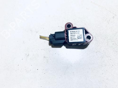 Used Electronic module Electronic module VOLVO V50 (545) 2.0 D (136 hp) 33083002 33083002
