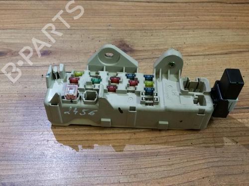 Used Fuse box Fuse box MAZDA 323 F VI Hatchback (BJ) 1.8 Astina (BJ10, BJ8S) (125 hp) 33479865 33479865