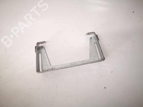 Used Support Support SEAT IBIZA III (6L1) 1.4 TDI (75 hp) 32533437 32533437