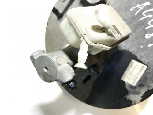 Used Brake master cylinder Brake master cylinder 35841071 35841071