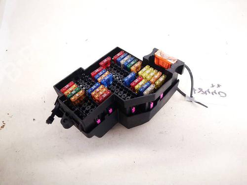 Used Fuse box Fuse box LEXUS RX (MCU15) 300 AWD (MCU15) (201 hp) 32924026 32924026