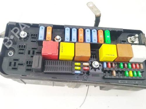 Used Fuse box Fuse box OPEL VECTRA C (Z02) 1.9 CDTI (F69) (150 hp) 32600292 32600292