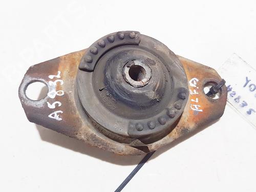 Used Engine mount Engine mount ALFA ROMEO 156 (932_) 1.9 JTD 16V (932AXE00) (140 hp) 33106131 33106131