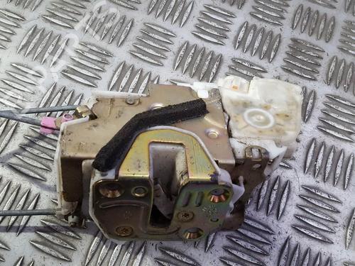 Used Rear left lock Rear left lock NISSAN NAVARA (D22) 2.5 D 4x4 (133 hp) 35686171 35686171