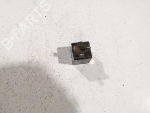 Electronic sensor SKODA SUPERB II (3T4) 1.9 TDI | BP32561396M84 - Image 2